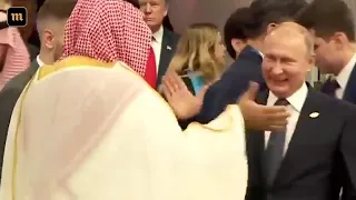 Путин "даёт пять" саудовскому принцу