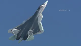 Su-57 aerobatics with new sound at Army 2020 forum