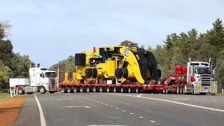 World’s largest wheel loader - LeTourneau L-2350