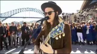 James Bay (Busking) - Hold Back The River (Acoustic) @ Sydney Opera House (Forecourt) 14/08/2015