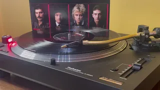 Queen - Another One Bites The Dust - HQ Vinyl