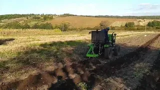 Копання картоплі мінітрактором