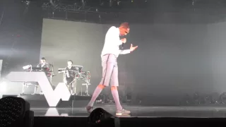 Stromae: Humain à l'eau (extended ending) at Madison Square Garden, New York