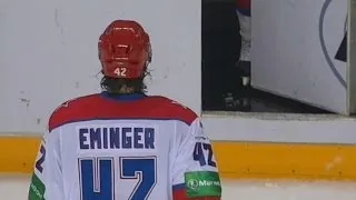 Первая смена Эминджера в КХЛ / Eminger's first shift in KHL