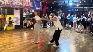 Luis y Andrea Bachata Korea Festival demo salsa bachata tv