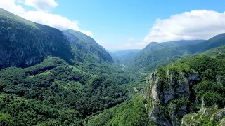 Drumetie in Muntii Cernei - Vf.Arjana si Vf.Zascol