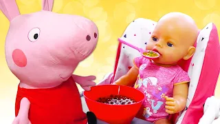 Vauvanuket & vauvat! Kokkausleikkejä leluruoalla. Pipsa Possu & Baby Born -nukke.