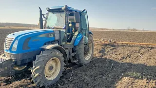 Перший виїзд в поле з бороною не без проблем. Вітаю всіх аграріїв з новим сезоном!