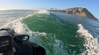 Point Loma 6' surf riding on the 300X San Diego!