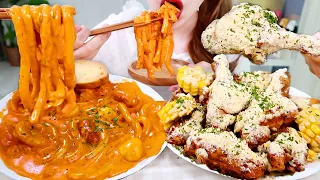 [VLOG ASMR MUKBANG] 푸라닭 콘소메이징 치킨, 배떡 로제 떡볶이, 구운 만두, 콩나물국 먹방 브이로그