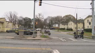 Three people shot in Bankhead, all in critical condition; one in custody