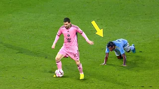 Lionel Messi is a MAESTRO !