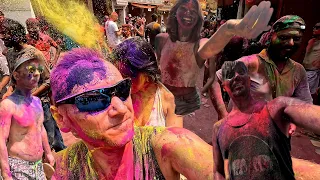 Праздник Красок в Гоа. Холи. #happyholi Февраль 2024 год. Арамболь, Мандрем. Индия.