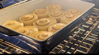 Easy Homemade Cinnamon Rolls | Simple and Quick