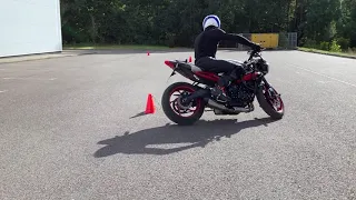 Motogymkhana. Cone hypnosis