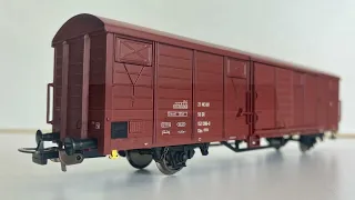 Piko HO GBS Boxcar of the DR, era IV