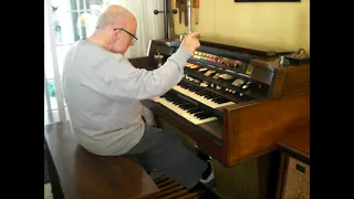 Mike Reed plays "Laura" on his Hammond Organ