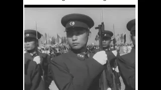 شاهد مشاركة شقيق ملك الحسن الثاني الامير عبد الله سنة 1964 في الذكرى 15 لتأسيس جمهورية الصين الشعبية