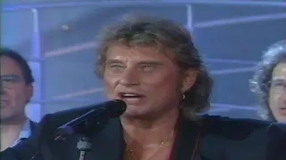 Johnny chante "Ne m'oublie pas" & "La musique que j'aime" (24.06.1995)