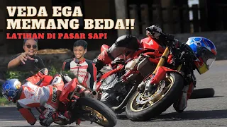 Aksi Veda Ega Pratama Latihan Pakai CBR250RR di Pasar Sapi Jelang Tarung Red Bull MotoGP Rookies Cup