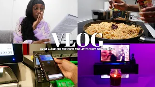 Living alone for the first time at 19 is not for the weak😭 Struggle meals?! Taxes?! | WEEKLY VLOG