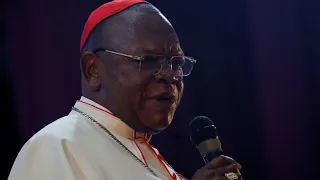 DÉBAT: FAUT-IL ARRÊTER LE CARDINAL AMBONGO OU PAS?