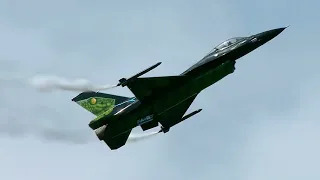 Promoclip F-16 Solo display 2023