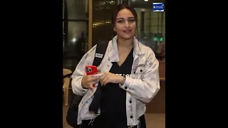 Sonakshi Sinha spotted at Mumbai Airport | Shudh Manoranjan