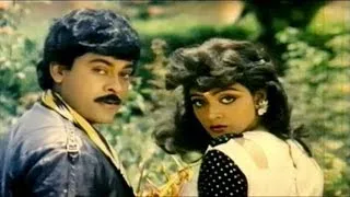 Khaidi No 786 Movie || Raito Ato Eto Video Song || Chiranjeevi, Bhanupriya