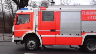 Fire truck responding in Berlin, Germany - Feuerwerh 112