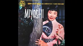 Miyoshi UMEKI  ( Nancy UMEKI )  Movie " Sayonara " a theme song  1958