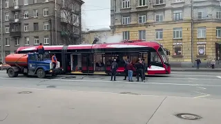 Почему трамваи ПК ТС "Витязь" и "Невский" горят в Москве и Санкт-Петербурге?