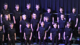 Circle 'Round the Moon.  Minnesota Boychoir