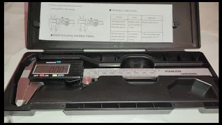 Цифровой штангенциркуль из нержавеющей стали