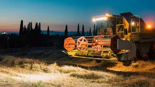 Night Time Harvest with Claas Dominator 88SL Combine