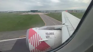 Volotea Airbus A319-111 firm landing at Turin Caselle Airport TRN from Paris Airport ORY | 4K