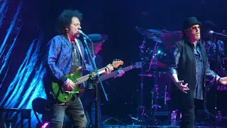 "Till the End & Hold the Line & Ill Be Over You & White Sister" Toto@Philadelphia 2/23/22