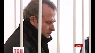 Яценюк вимагає від Генпрокуратури оскарження звільнення Лозинського