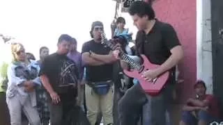 IMPRESIONANTE AUDIO AMBIENTE  Rock callejero EN VIVO  persa BIO BIO