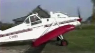 CROP DUSTER PIPER PAWNEE aircraft lands in 200 feet in backyard. Does he make it ..??