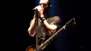 Maroon 5 - Adam Levine - 'Live!' in Shanghai 4 - Adam Levine Croons