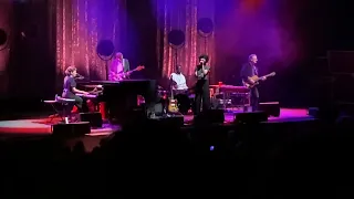 It's a tragedy / Norah Jones@Detroit with Emily King