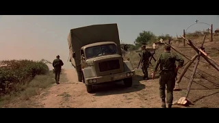 The Peacemaker (1997) - Russian Checkpoint [HD]
