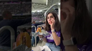 🍔 PROBANDO la CHEESE BURGER del BERNABÉU