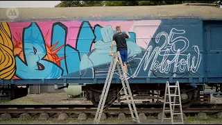 BUST ART paints the MOLOTOW TRAIN