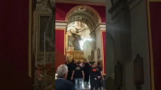 Il hrug min nicca Sant Elena Birkirkara