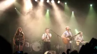 The Lumineers - Flapper Girl live @ Estragon, Bologna, Italy [HD]