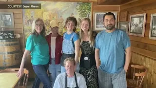 Shania Twain stops by Alberta diner, leaving servers shocked