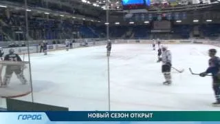 Олег Кондрашов сыграл в хоккей