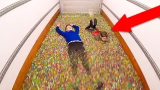 I Put 100 Million Orbeez in a Moving Truck! - Challenge